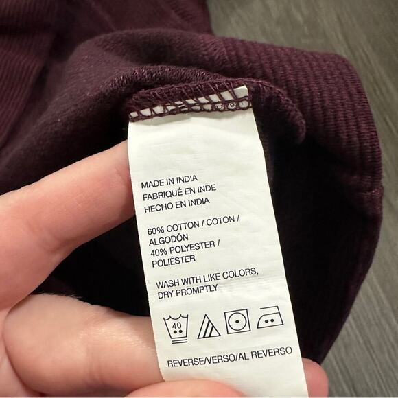 Van Heusen Never Tuck Burgundy Red Striped Long Sleeve Quarter Zip Jacket Size S - Picture 6 of 8